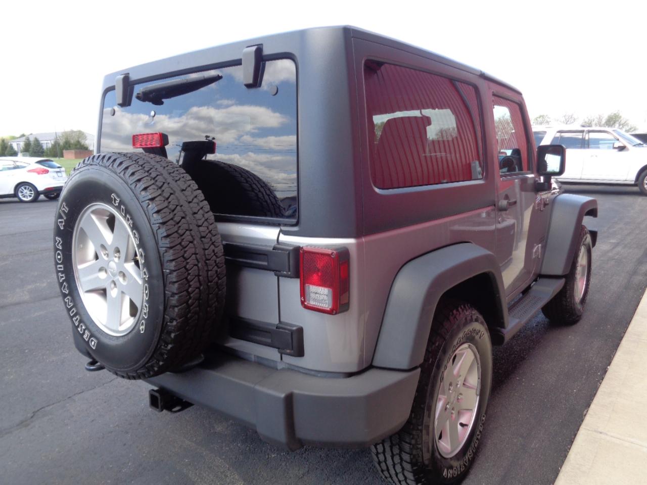 Jeep Wrangler Sport 4WD 2013