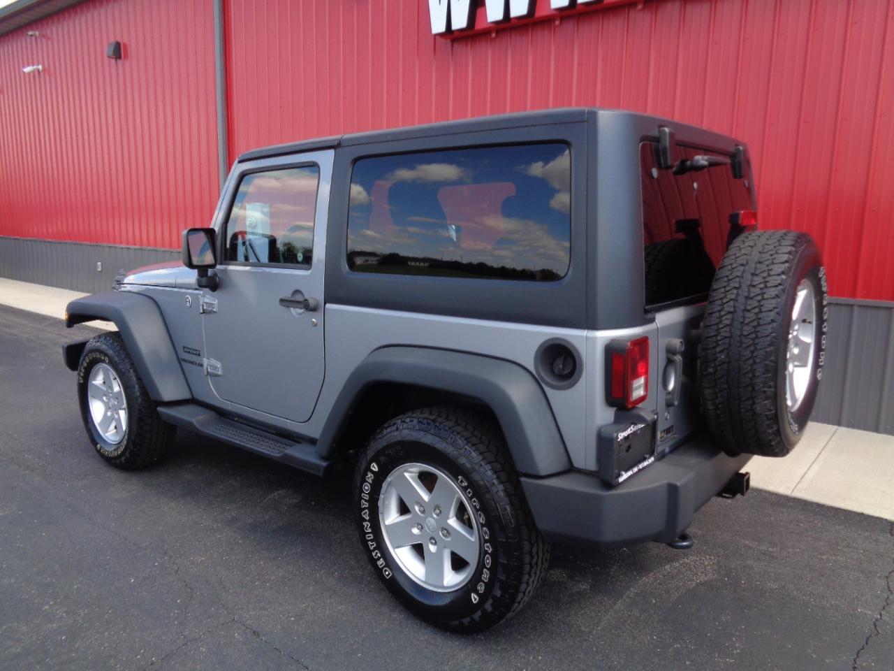 Jeep Wrangler Sport 4WD 2013