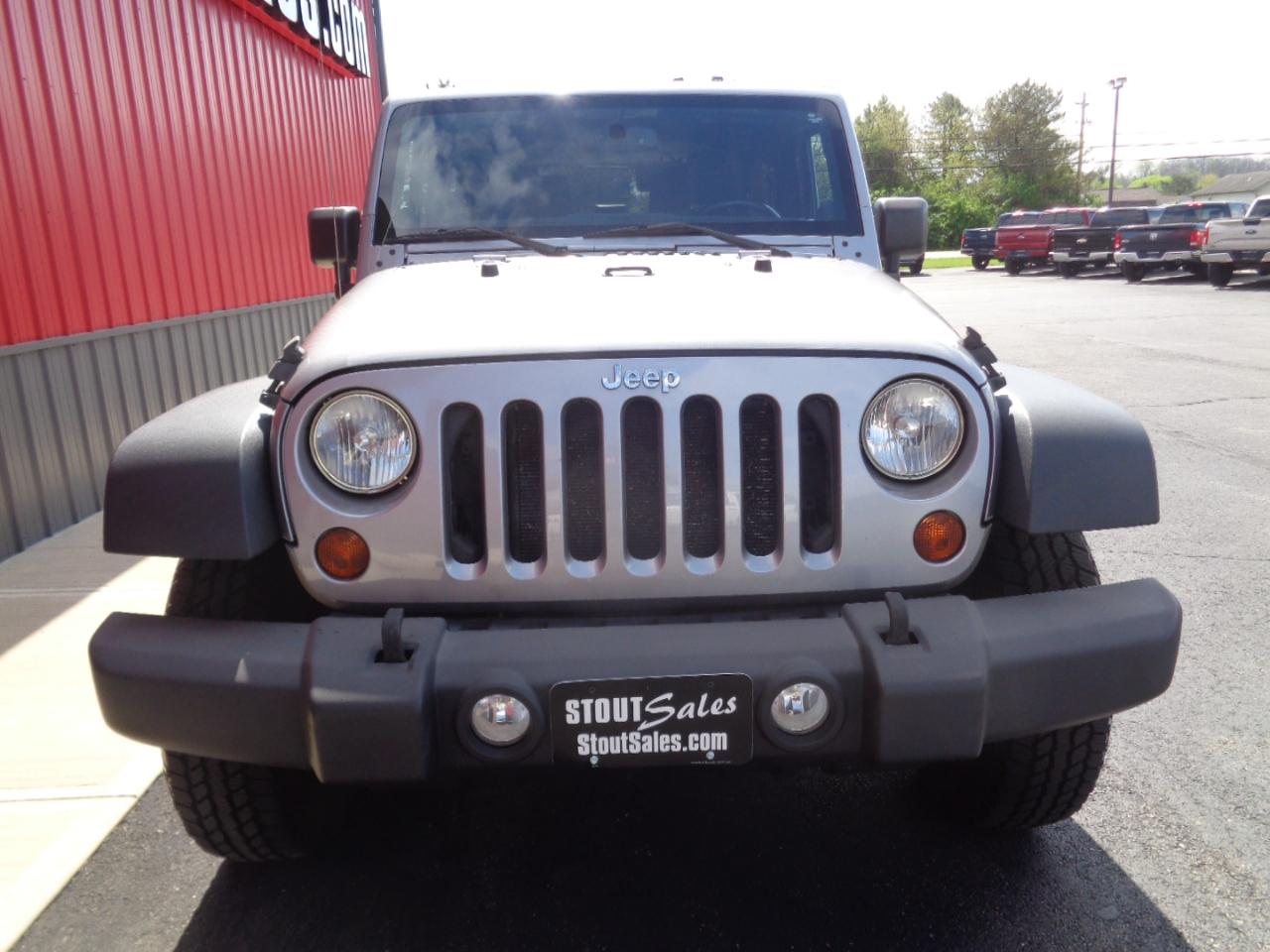Jeep Wrangler Sport 4WD 2013