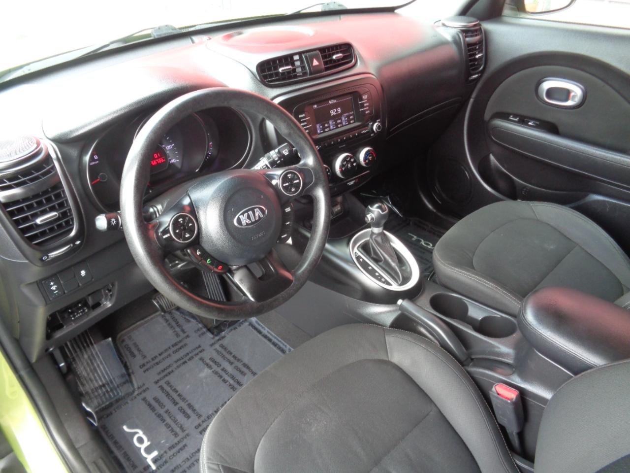 Kia Soul Base 6A 2017