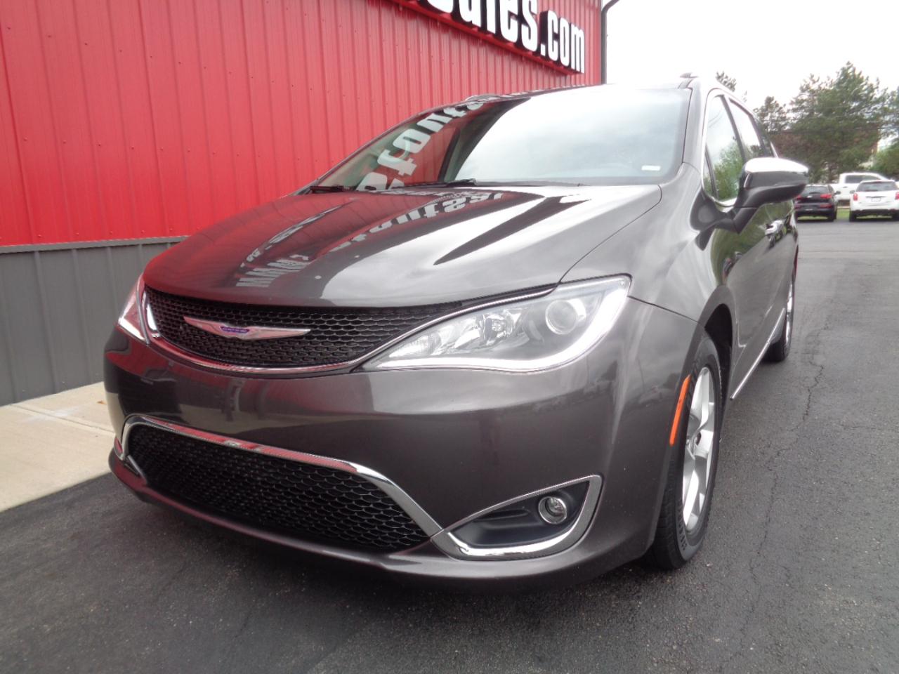 Chrysler Pacifica Limited 2019
