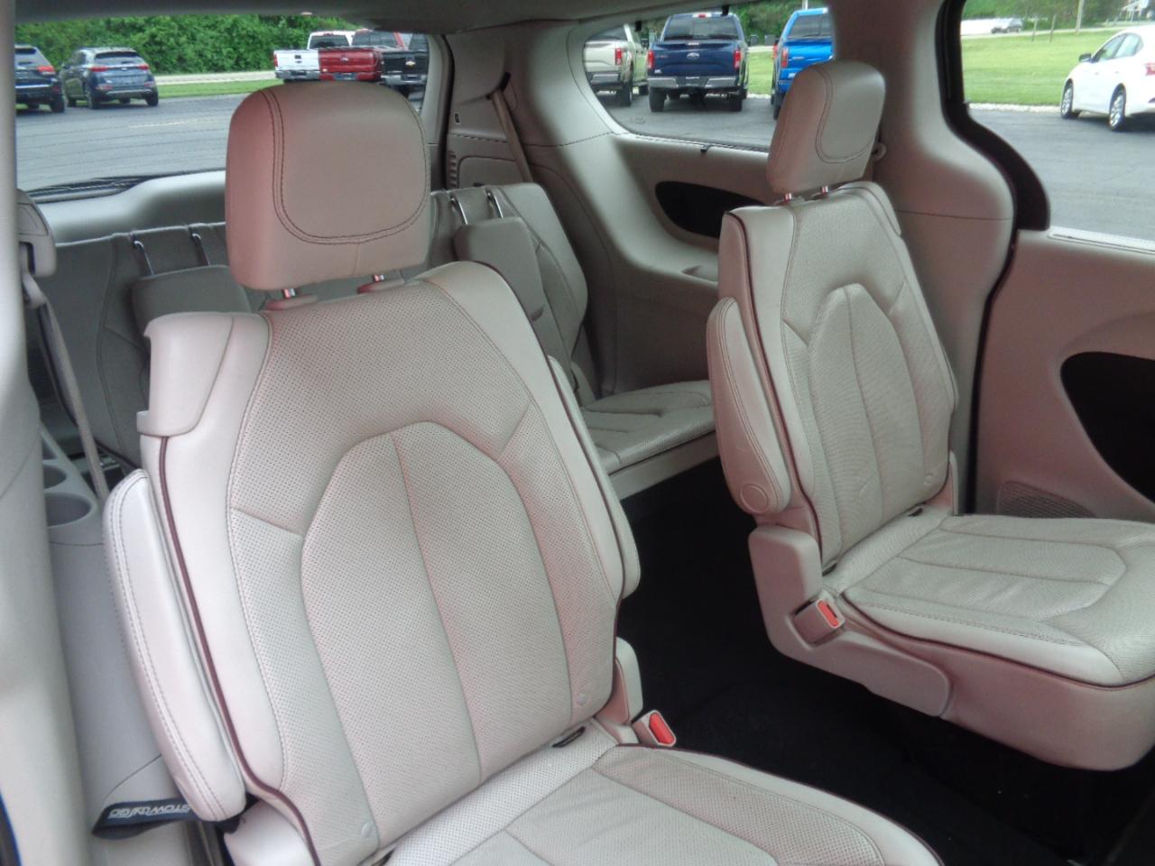 Chrysler Pacifica Limited 2019