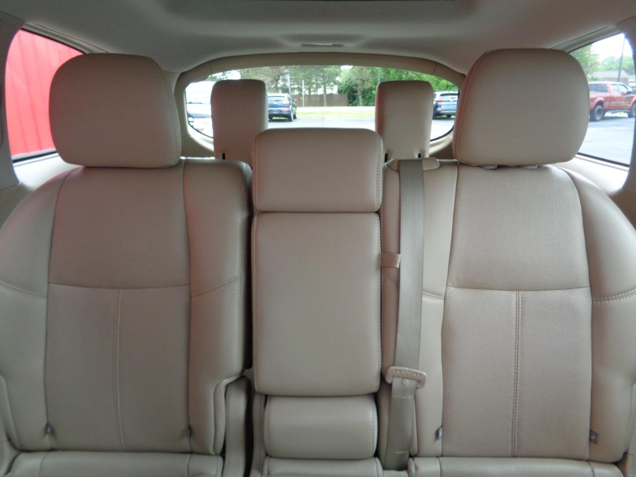 Nissan Pathfinder Platinum 4WD 2017