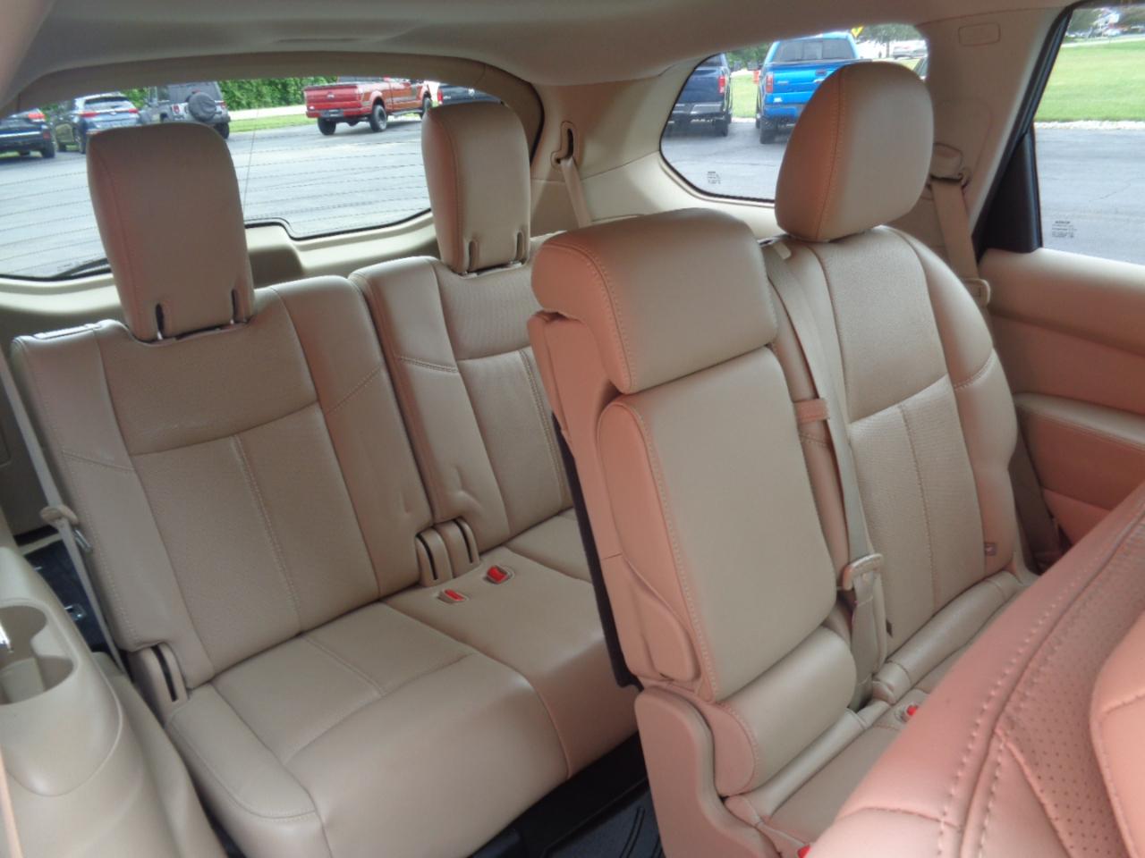 Nissan Pathfinder Platinum 4WD 2017