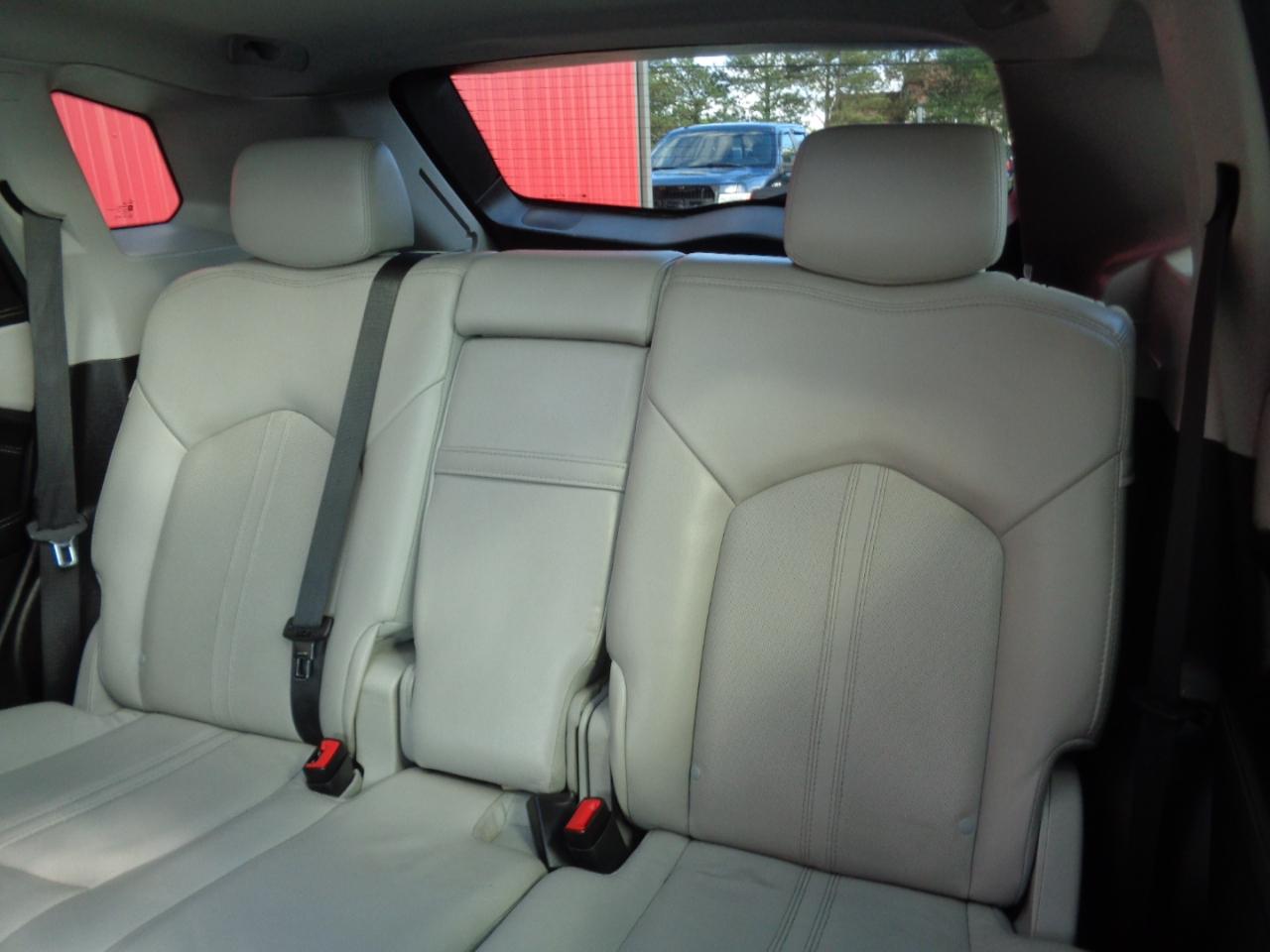 Cadillac SRX Luxury Collection FWD 2015