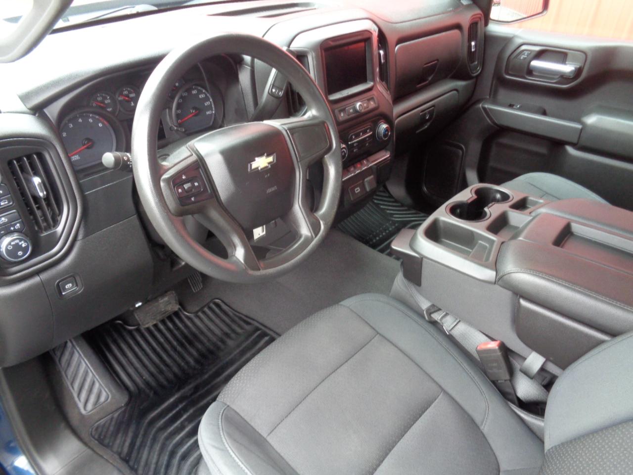 Chevrolet Silverado 1500 Custom Double Cab 4WD 2020