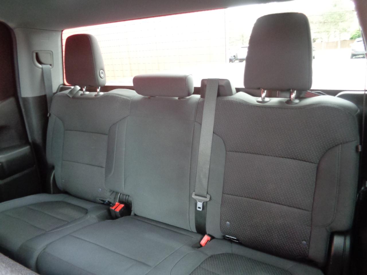 Chevrolet Silverado 1500 Custom Double Cab 4WD 2020