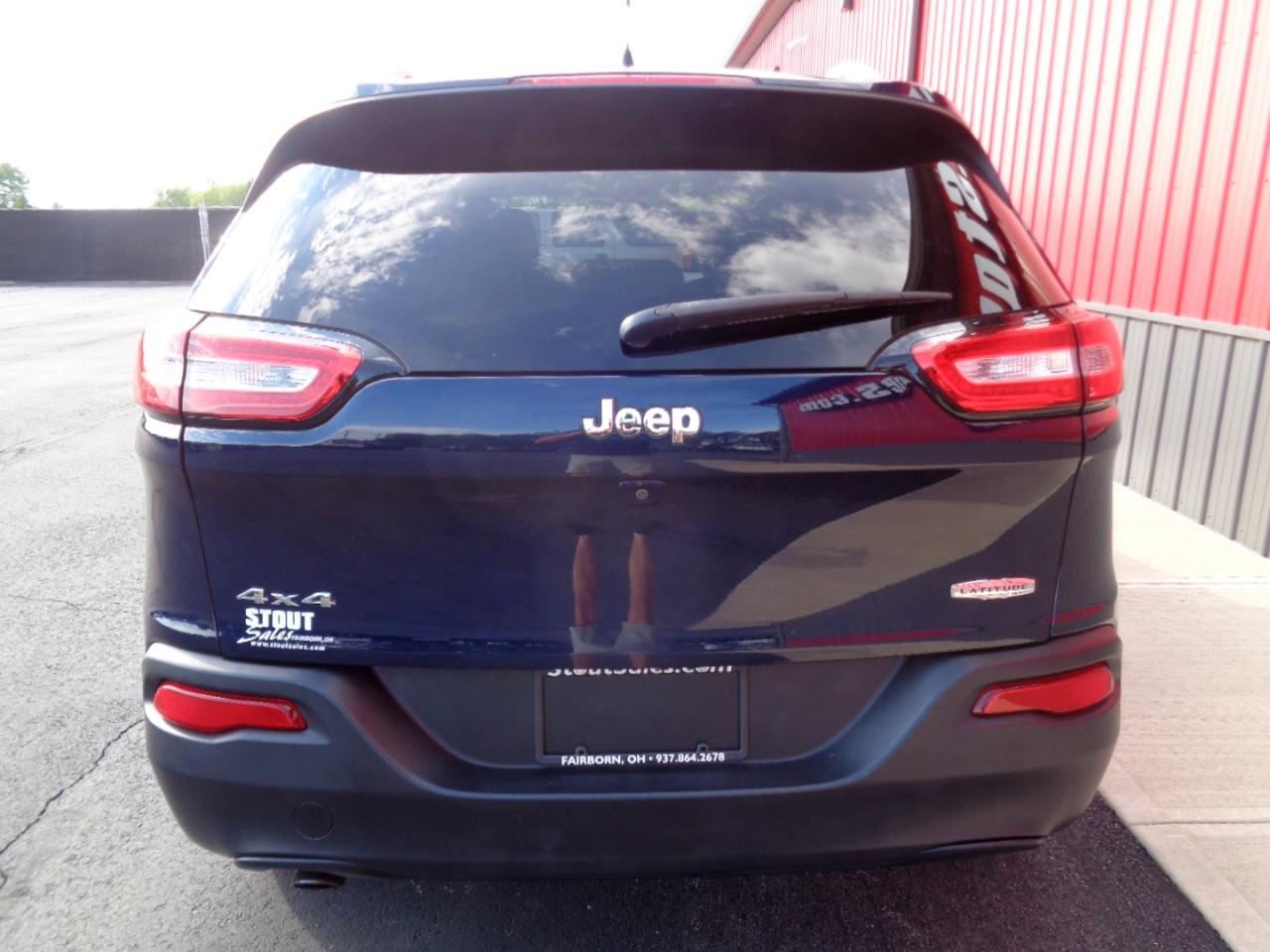 Jeep Cherokee Latitude 4WD 2015