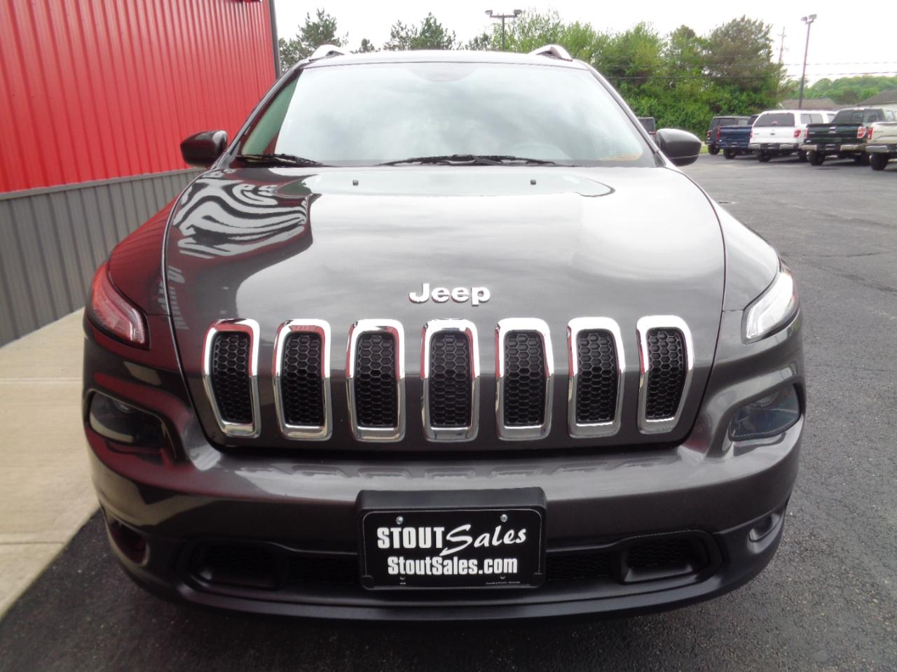 Jeep Cherokee Latitude 4WD 2015