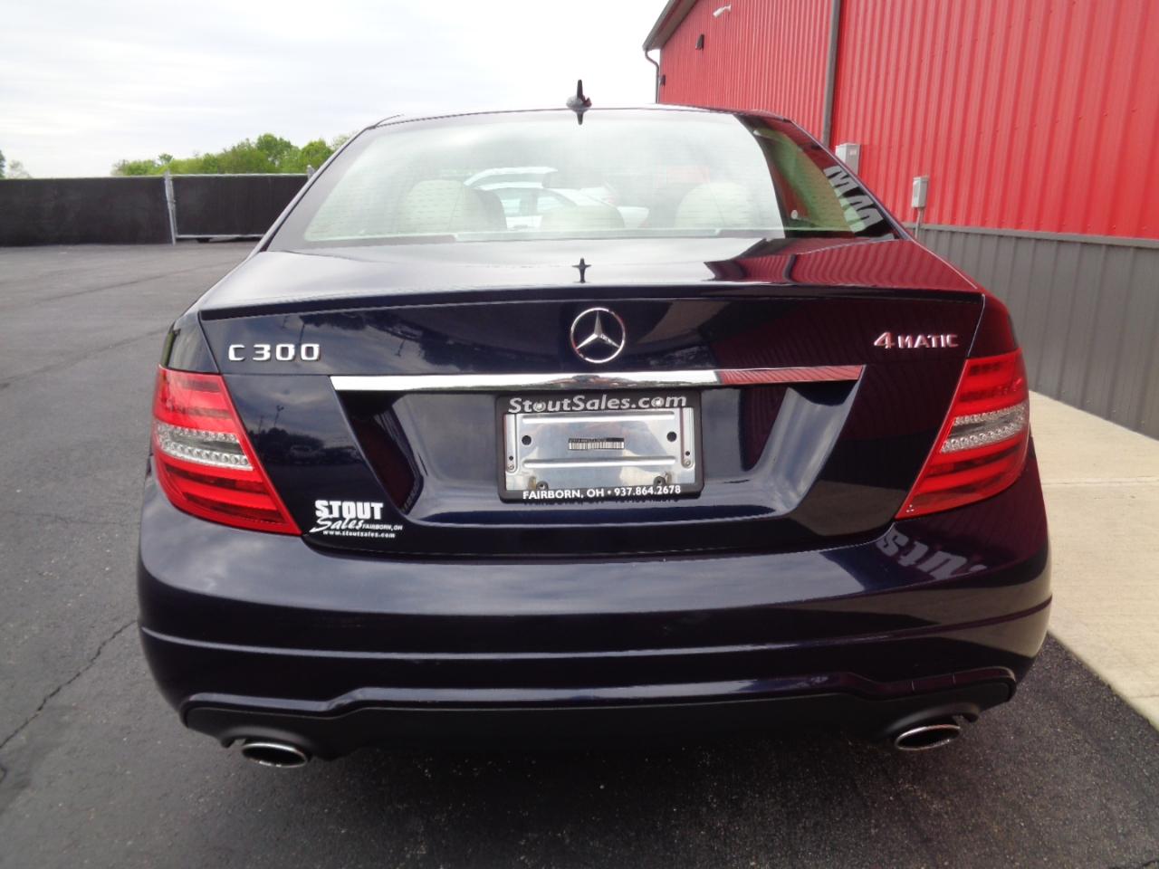 Mercedes-Benz C-Class C300 4MATIC Luxury Sedan 2012