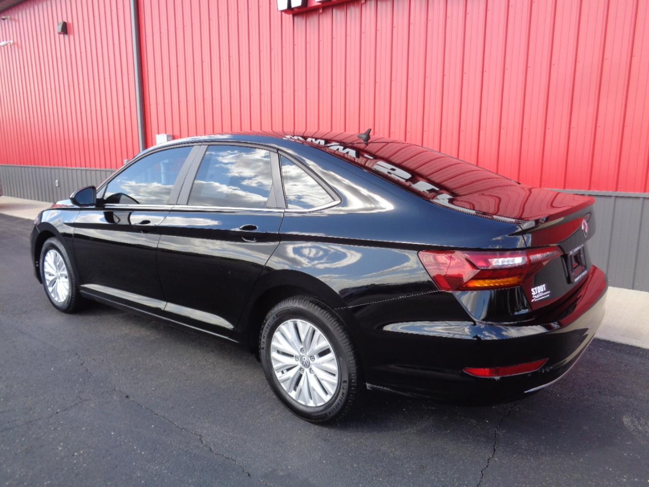 Volkswagen Jetta 1.4T S 8A 2019