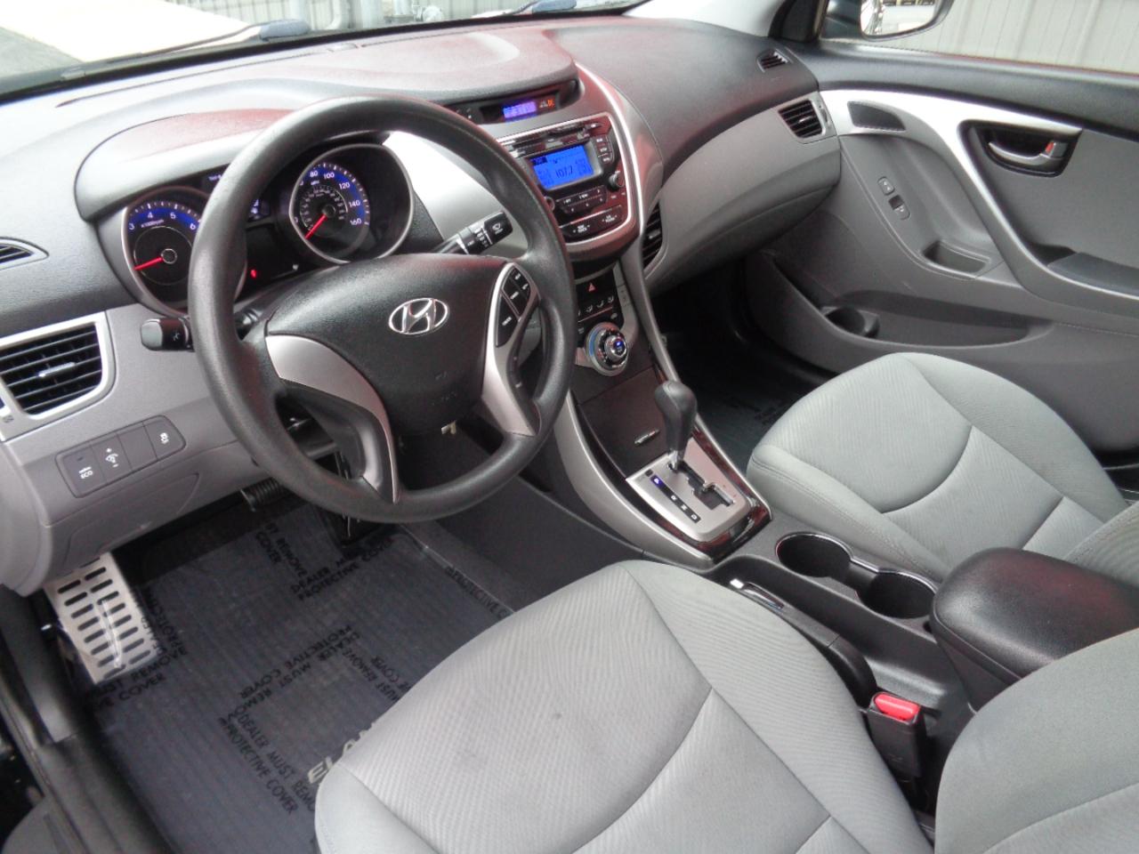 Hyundai Elantra GLS A/T 2013