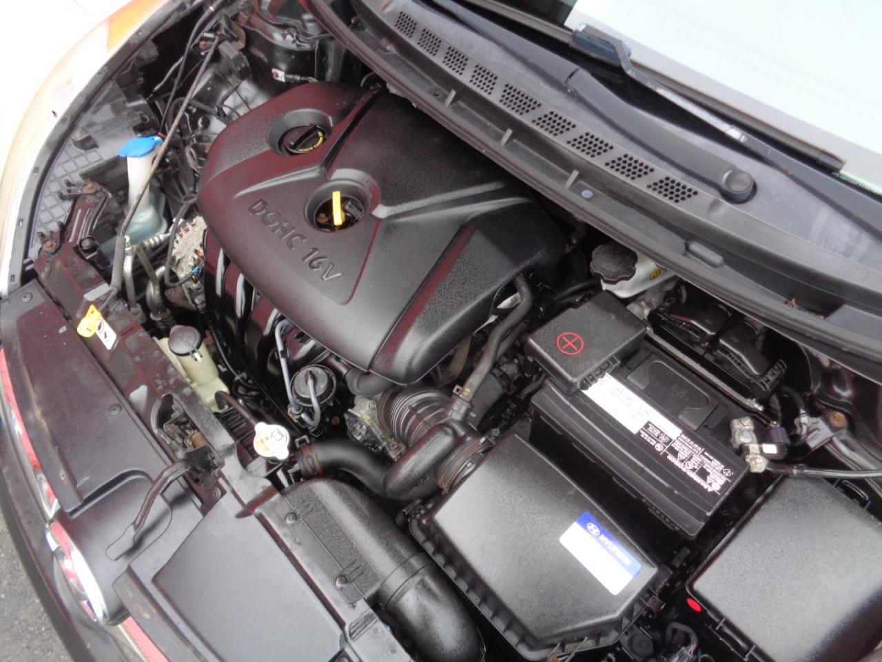 Hyundai Elantra GLS A/T 2013