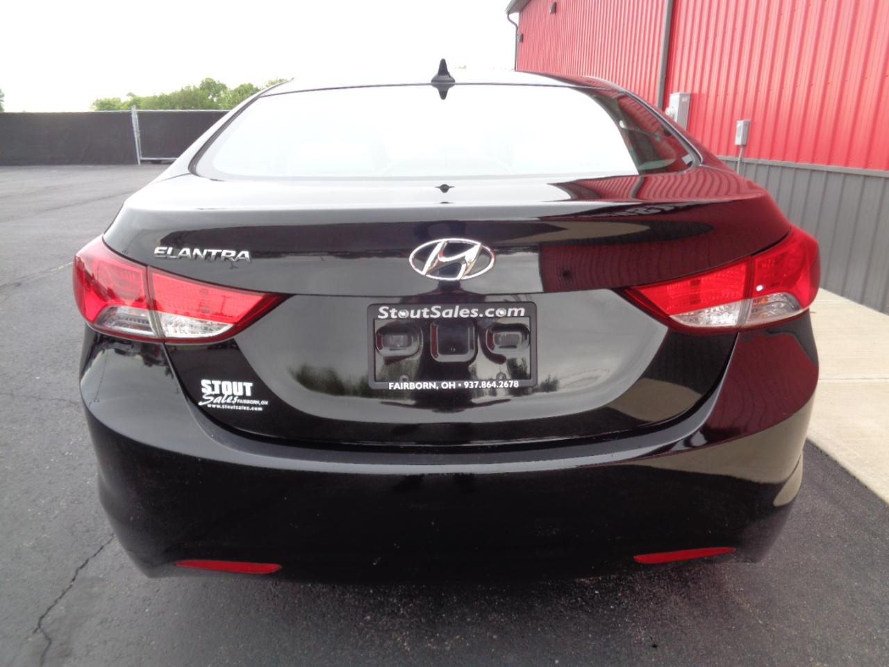 Hyundai Elantra GLS A/T 2013