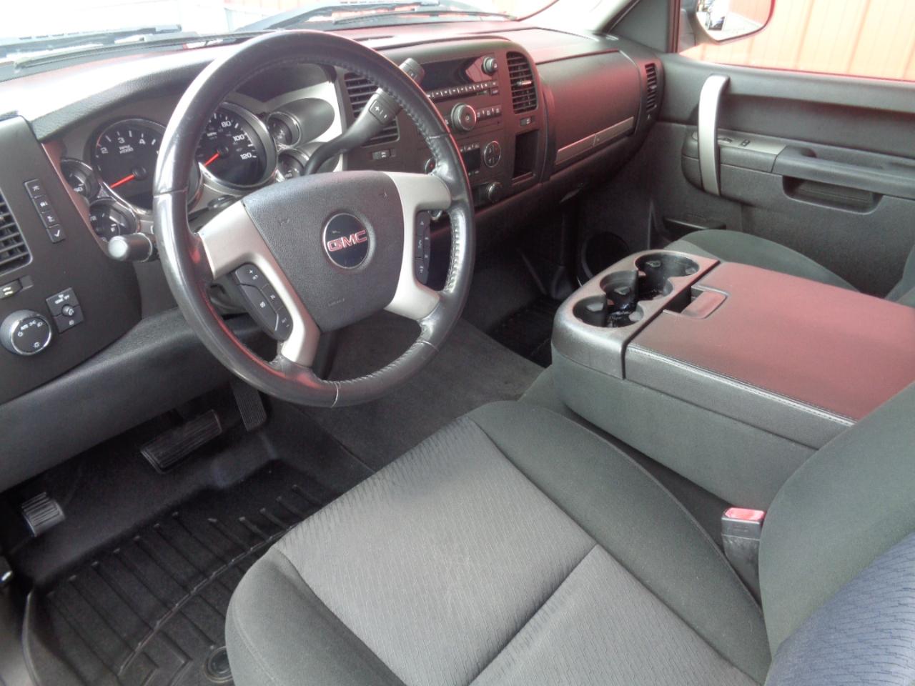 GMC Sierra 1500 SLE Crew Cab 4WD 2010