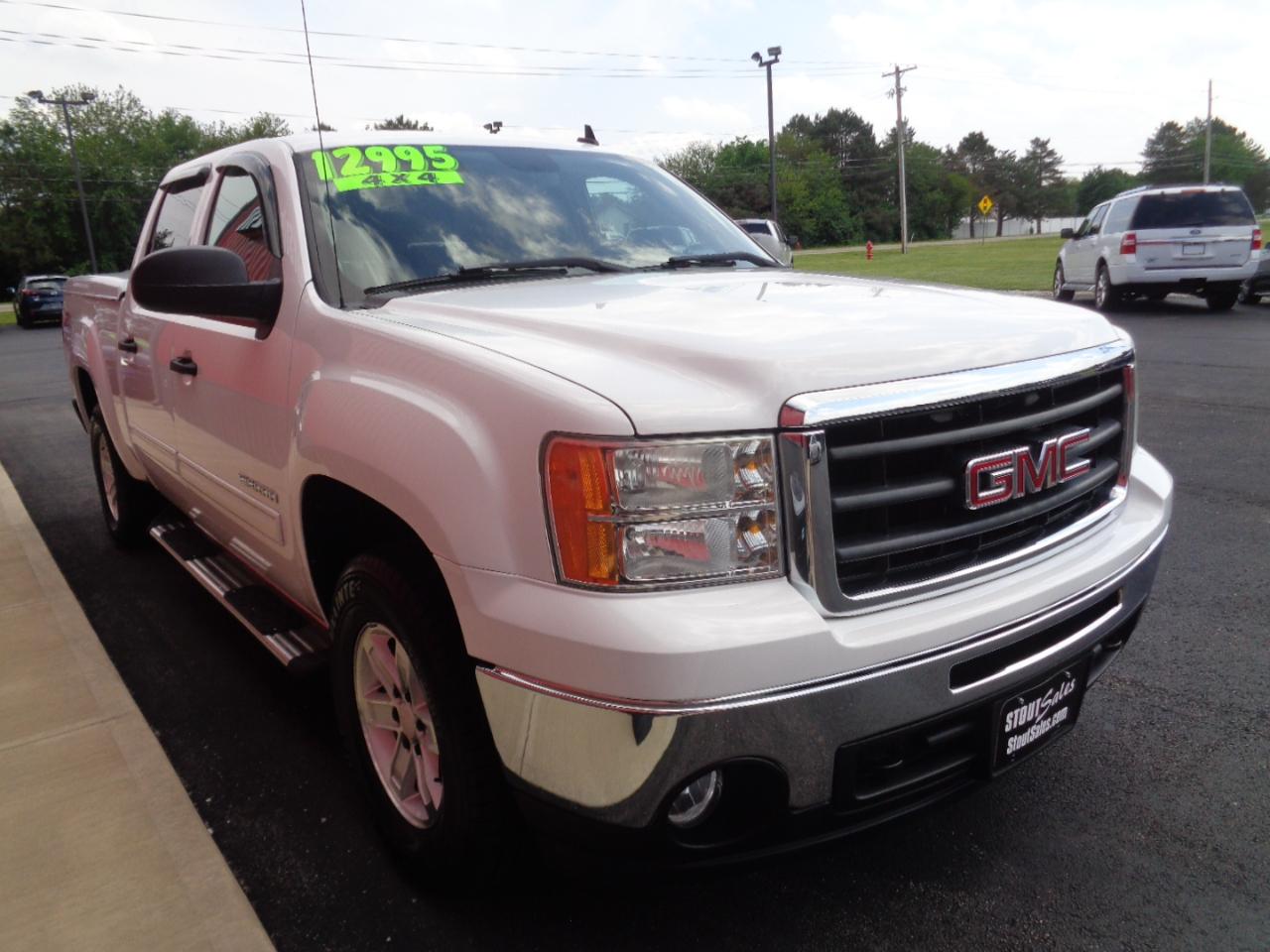 GMC Sierra 1500 SLE Crew Cab 4WD 2010