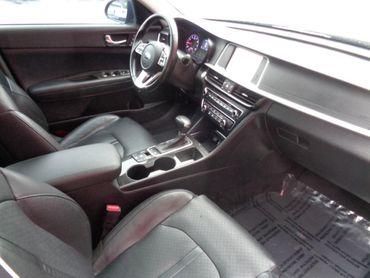 Kia Optima  2020