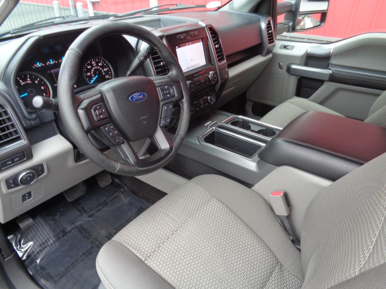 Ford F-150 XLT SuperCrew 5.5-ft. Bed 4WD 2017