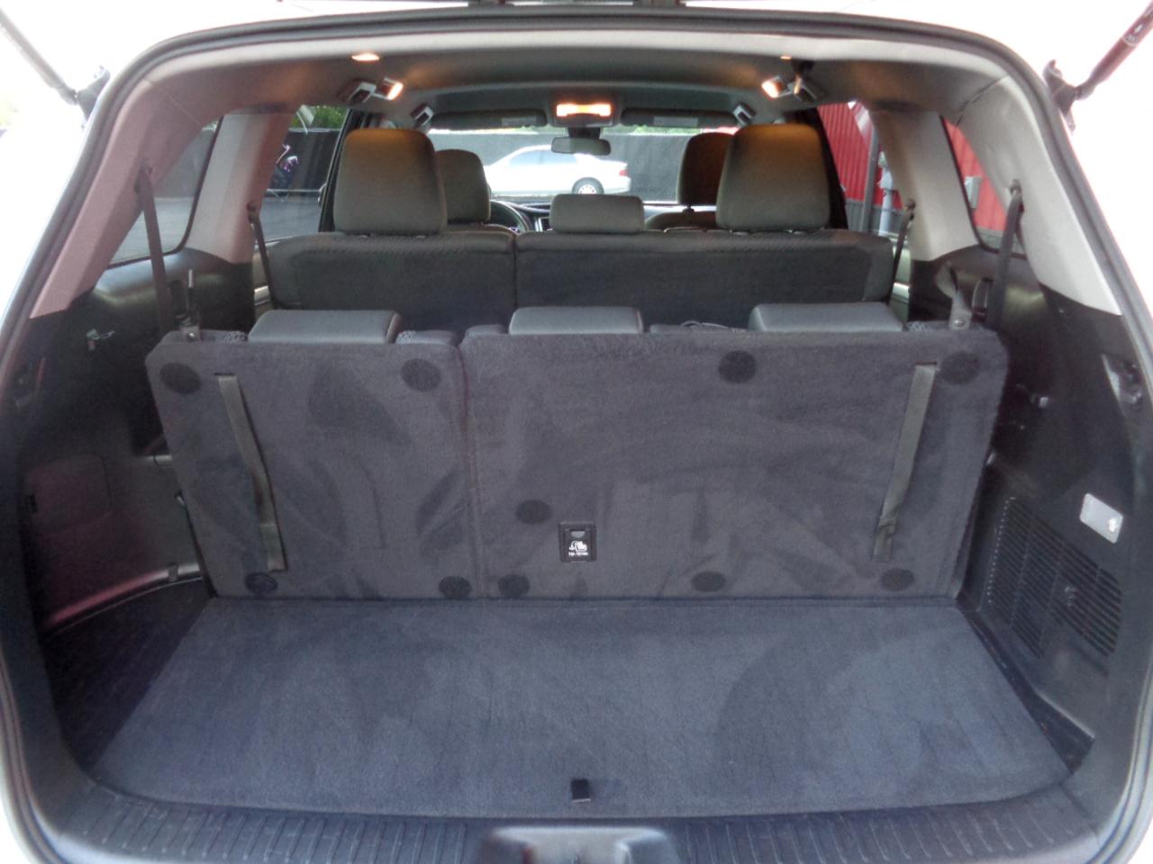 Toyota Highlander LE FWD I4 2019