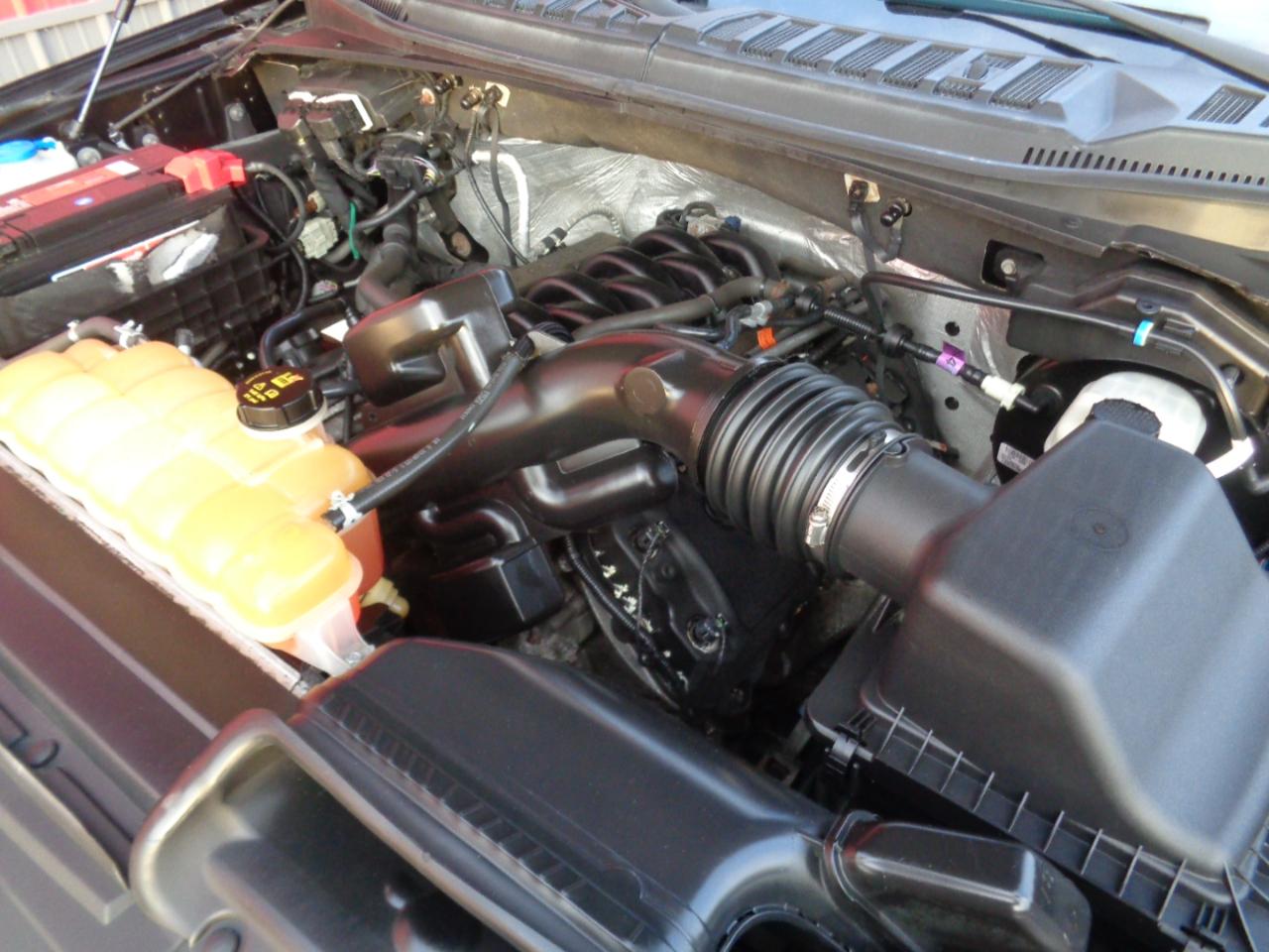 Ford F-150 Platinum SuperCrew 5.5-ft. Bed 4WD 2015