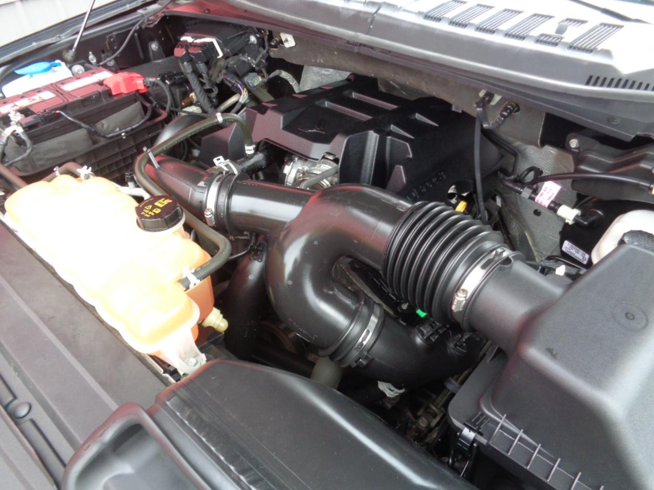 Ford F-150 XLT SuperCrew 5.5-ft. Bed 4WD 2015