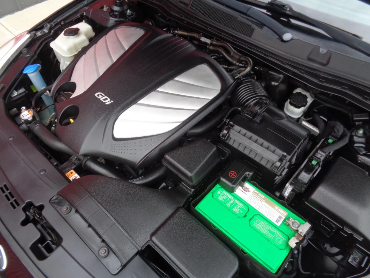 Kia Cadenza Sedan 2014