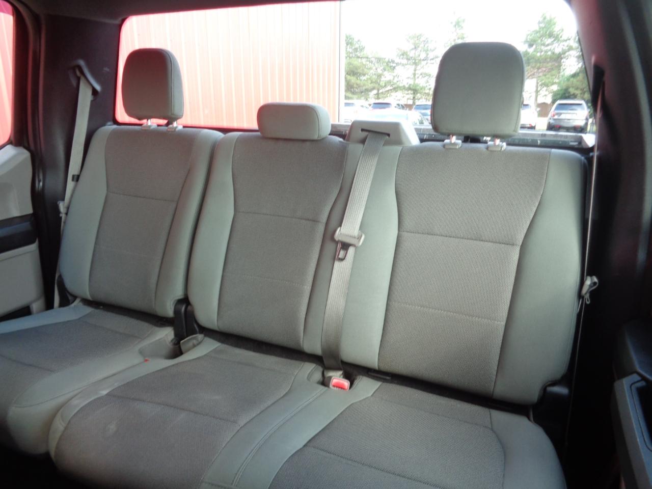 Ford F-150 XL SuperCrew 5.5-ft. Bed 4WD 2015