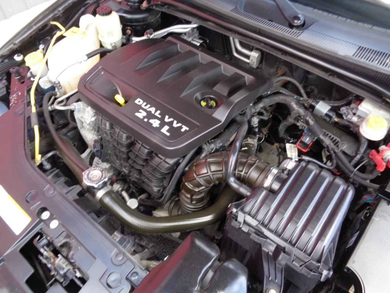 Chrysler 200 Touring 2013