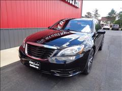 2013 Chrysler 200 