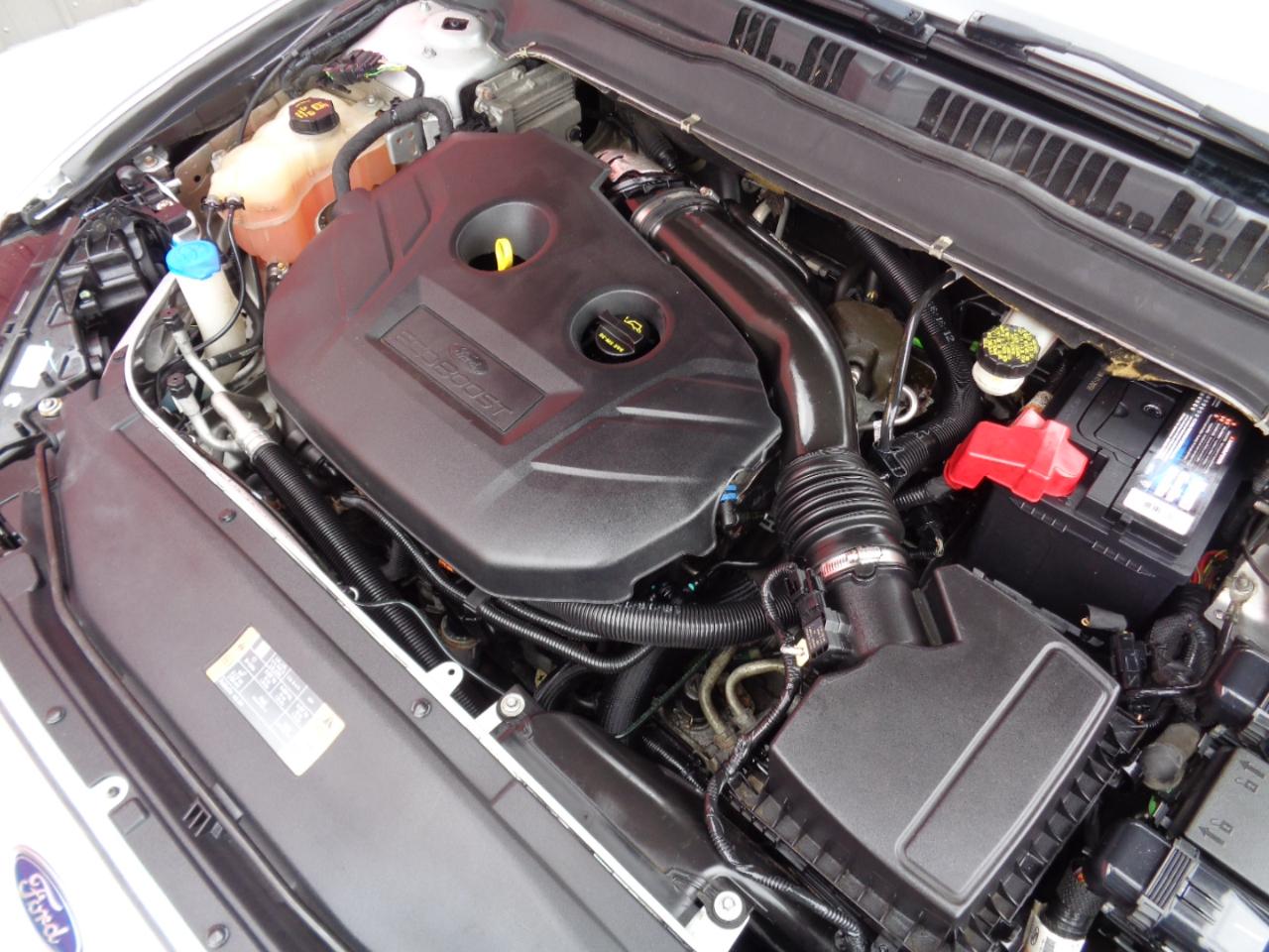 Ford Fusion SE 2013