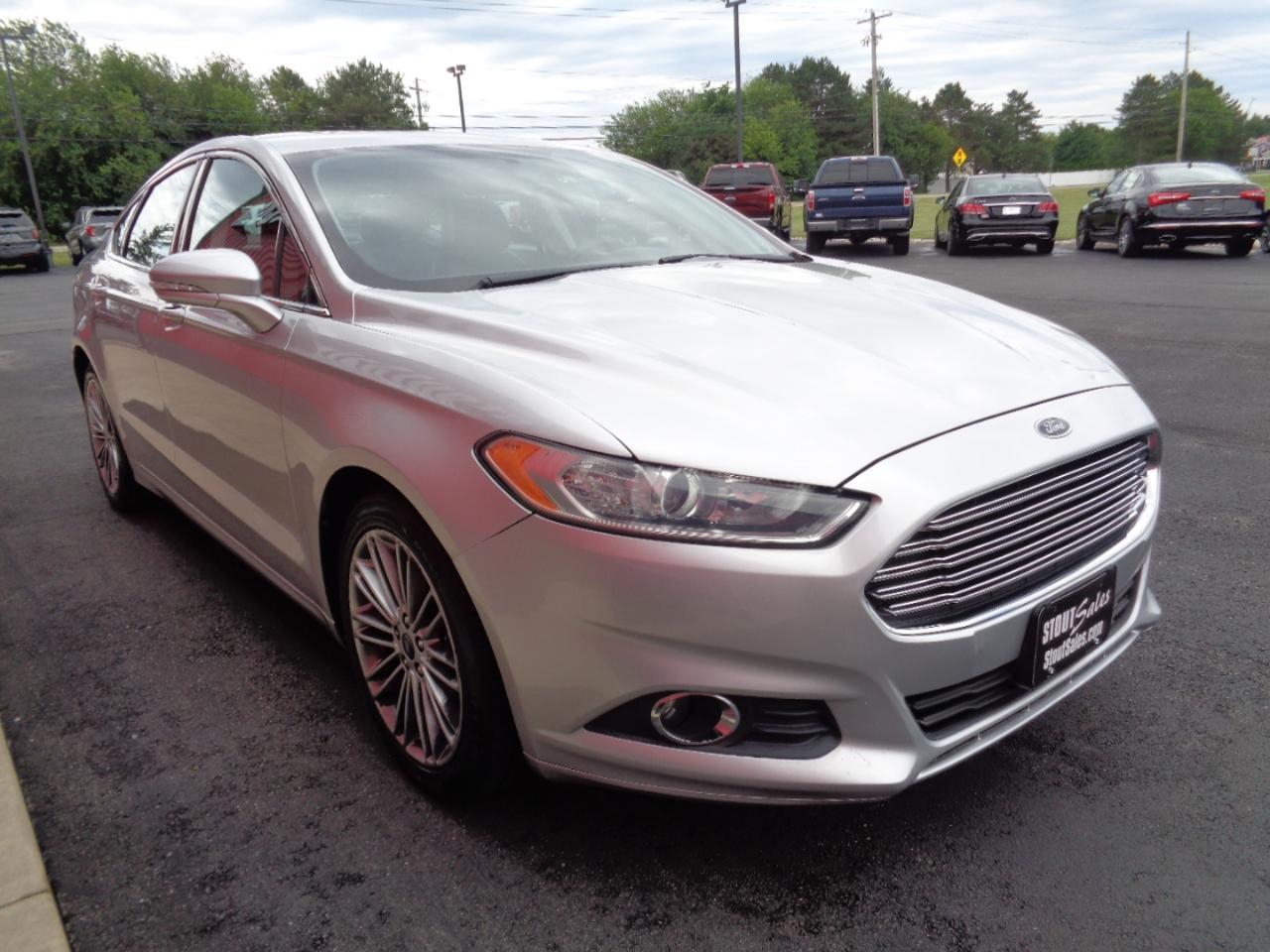 Ford Fusion SE 2013