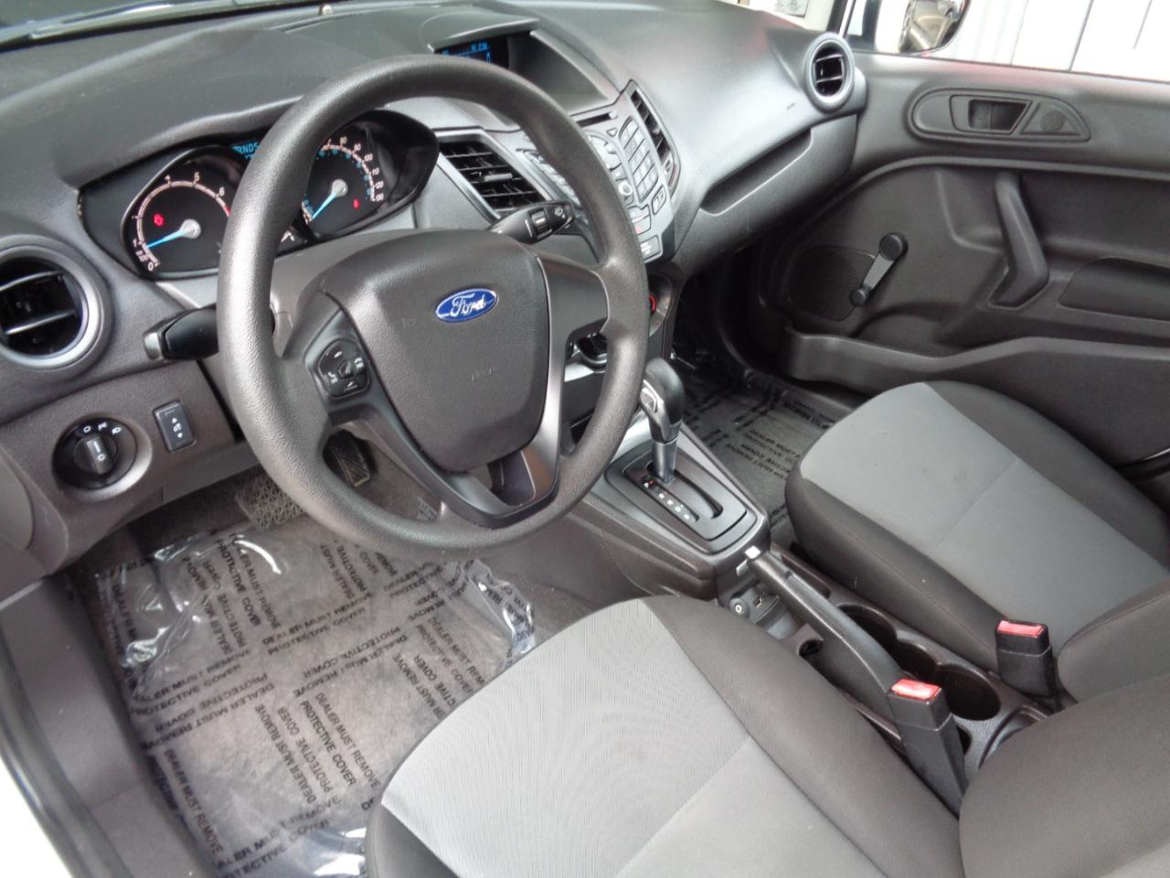 Ford Fiesta S Sedan 2016