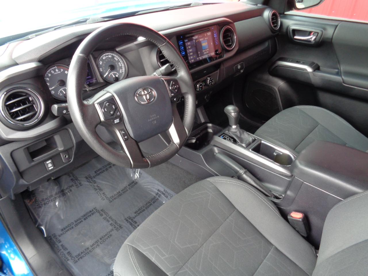 Toyota Tacoma  2017