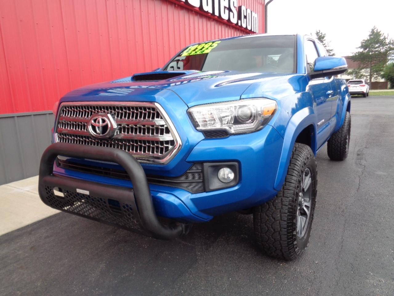 Toyota Tacoma  2017
