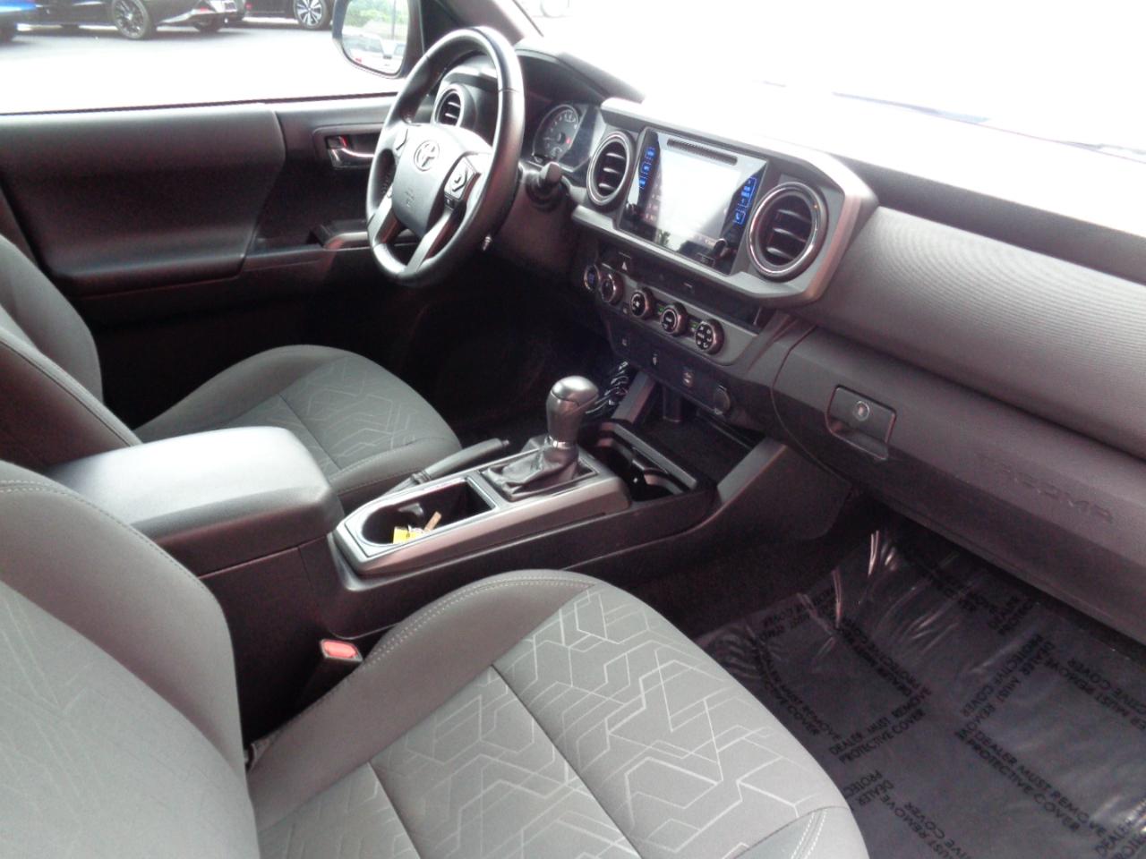 Toyota Tacoma  2017