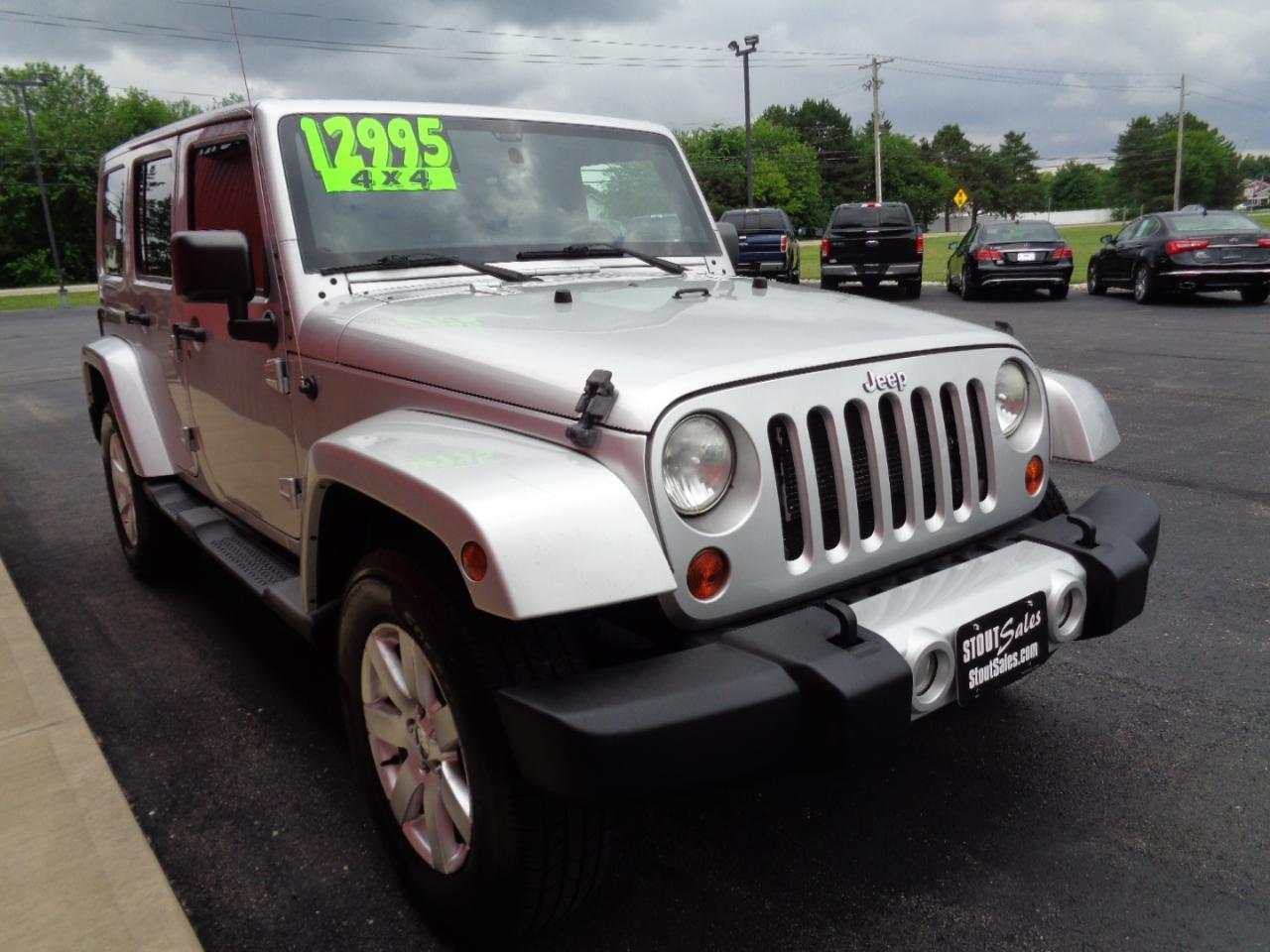 Jeep Wrangler Unlimited Sahara 4WD 2012