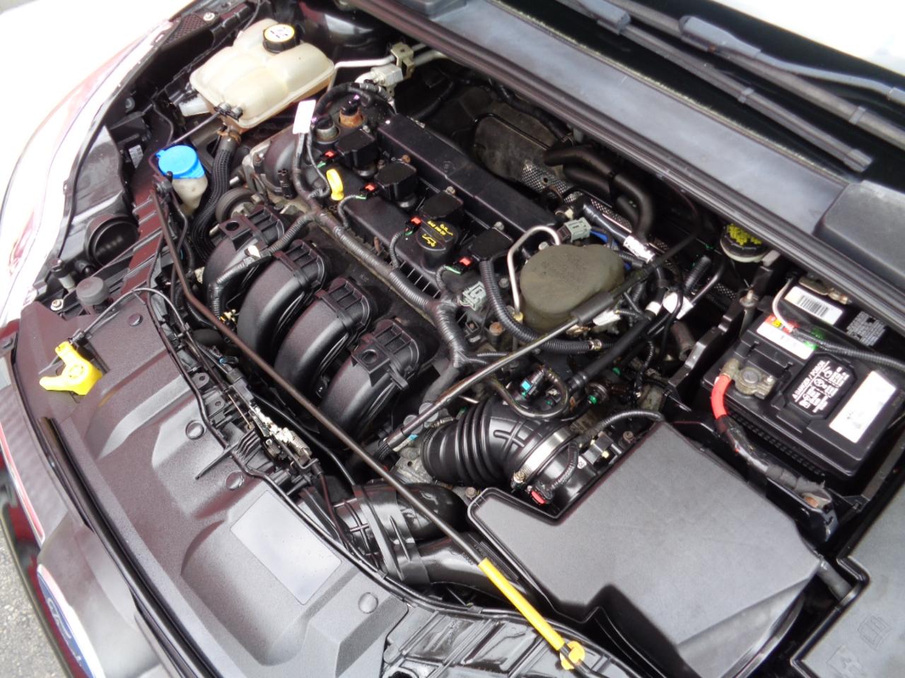Ford Focus SE Sedan 2013
