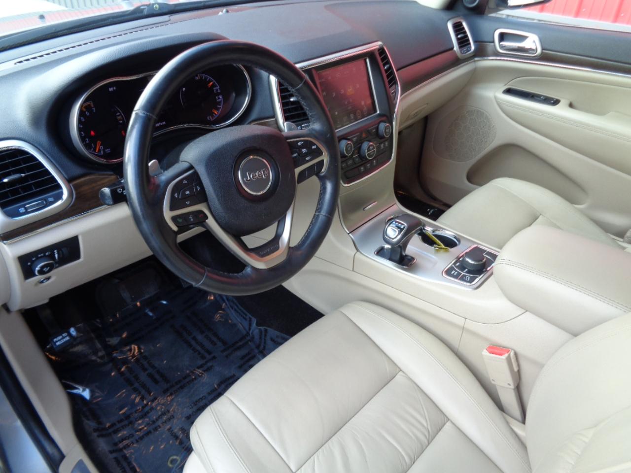 Jeep Grand Cherokee Limited 4WD 2015