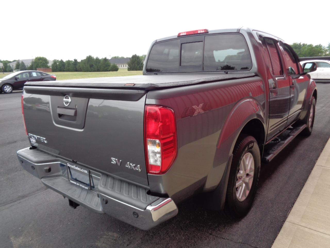 Nissan Frontier  2016
