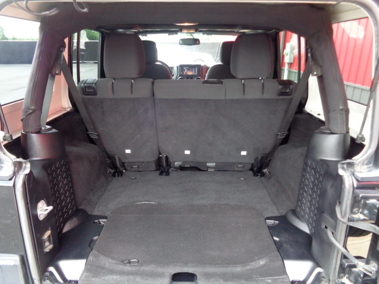 Jeep Wrangler Unlimited Sport 4WD 2015