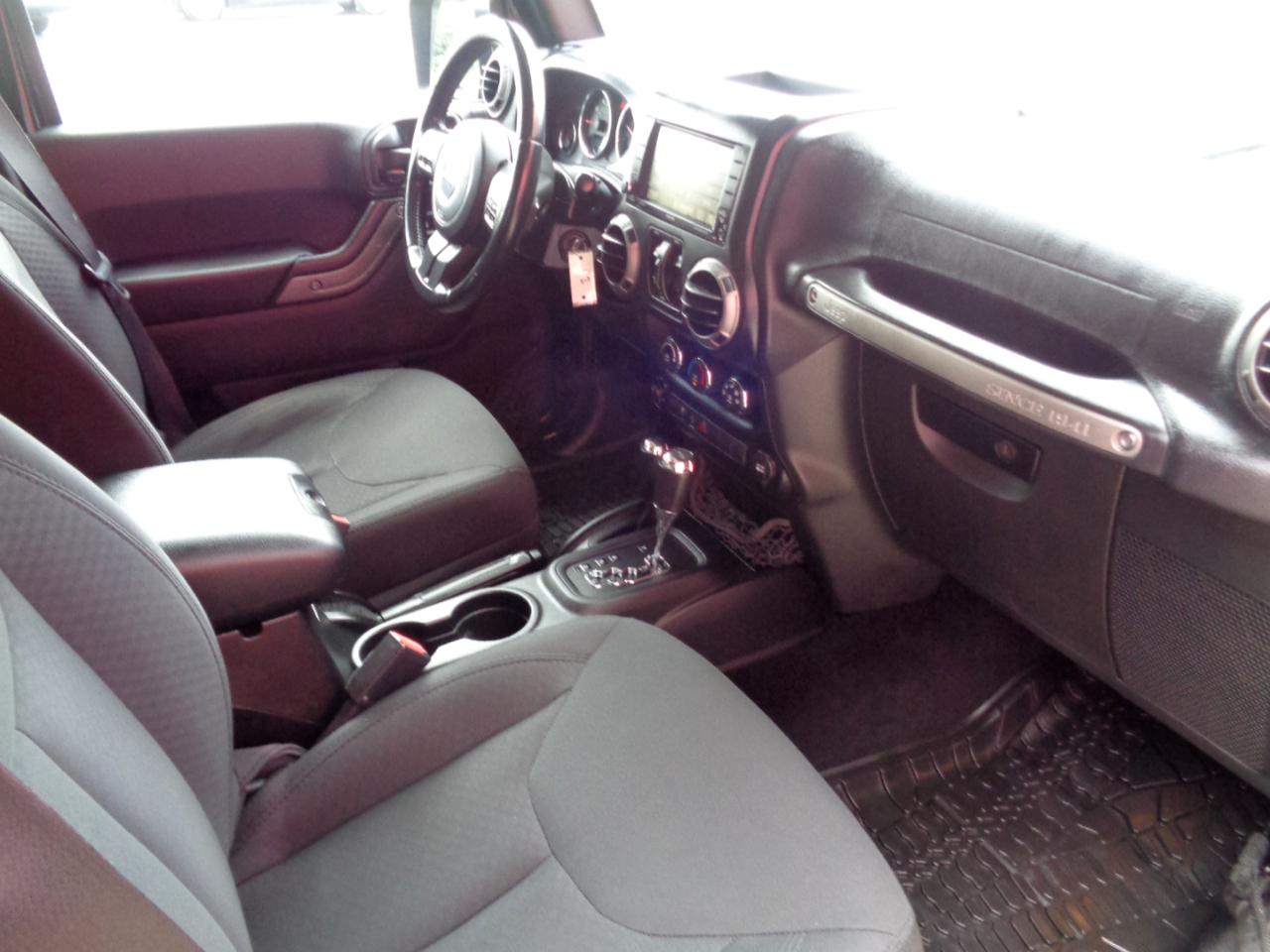 Jeep Wrangler Unlimited Sport 4WD 2015