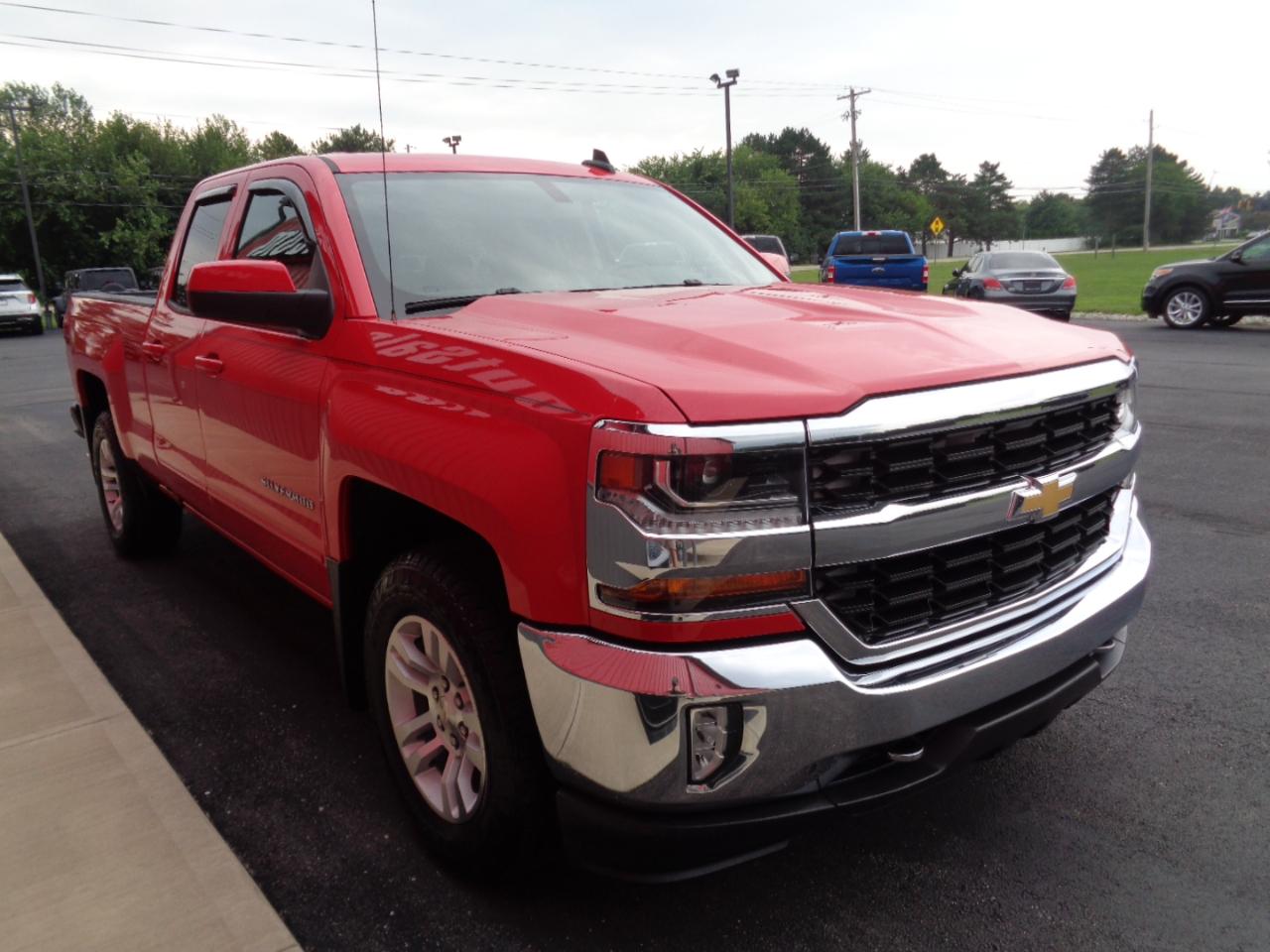 Chevrolet Silverado 1500 LT Double Cab 4WD 2016