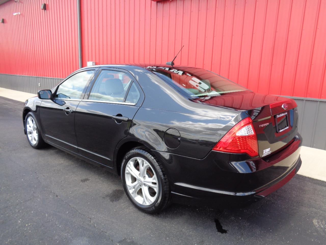 Ford Fusion SE 2012