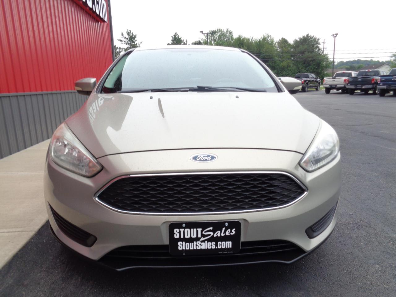 Ford Focus SE Sedan 2016