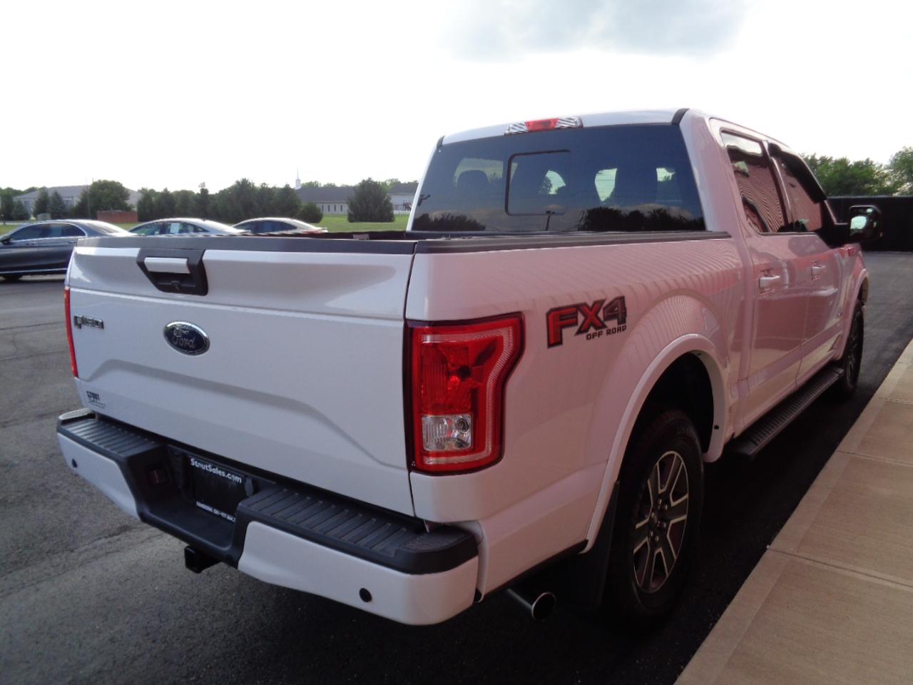 Ford F-150 XLT SuperCrew 5.5-ft. Bed 4WD 2015