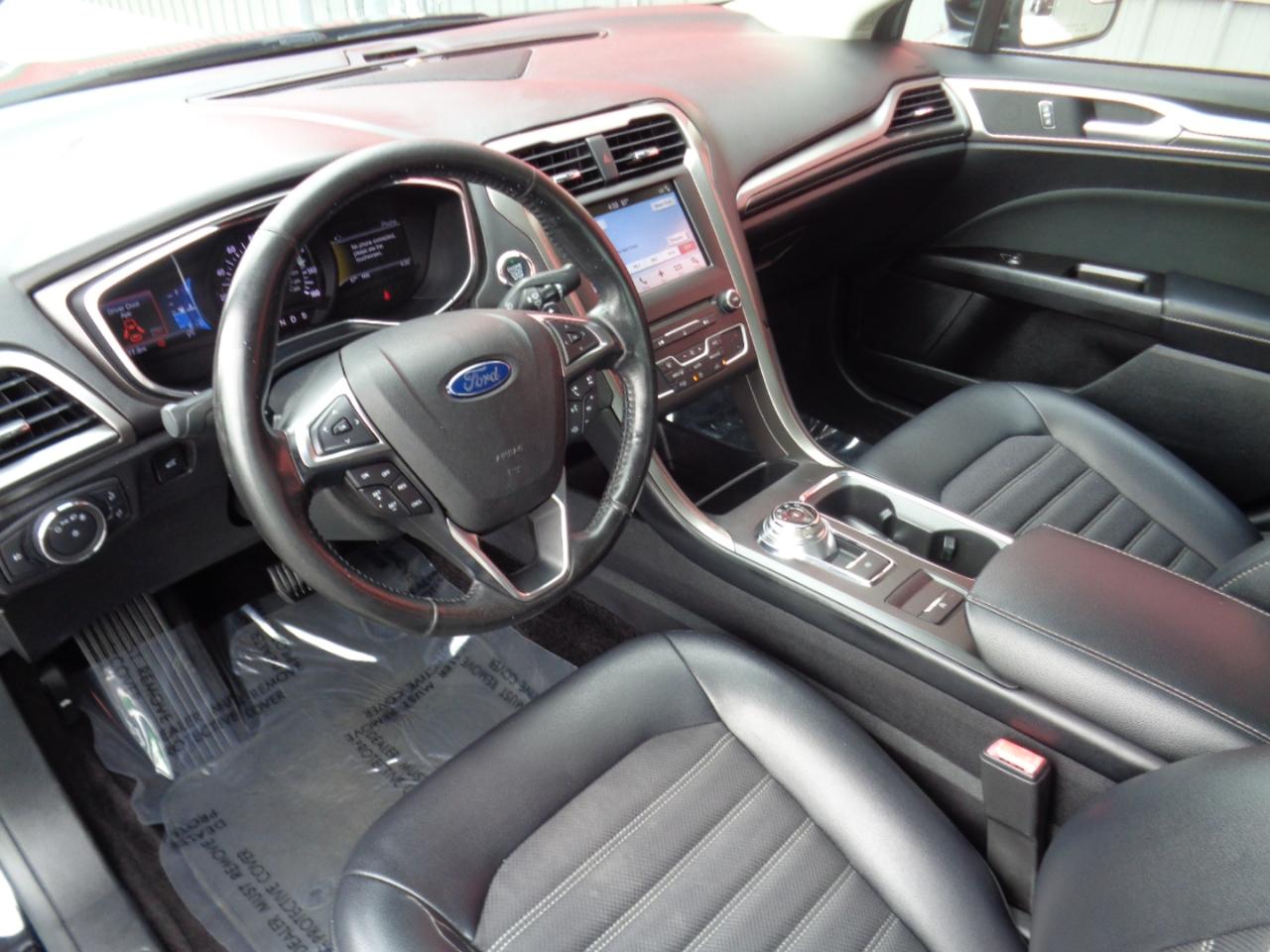 Ford Fusion SE 2017