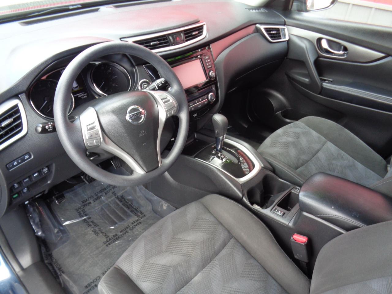 Nissan Rogue SV 2WD 2015