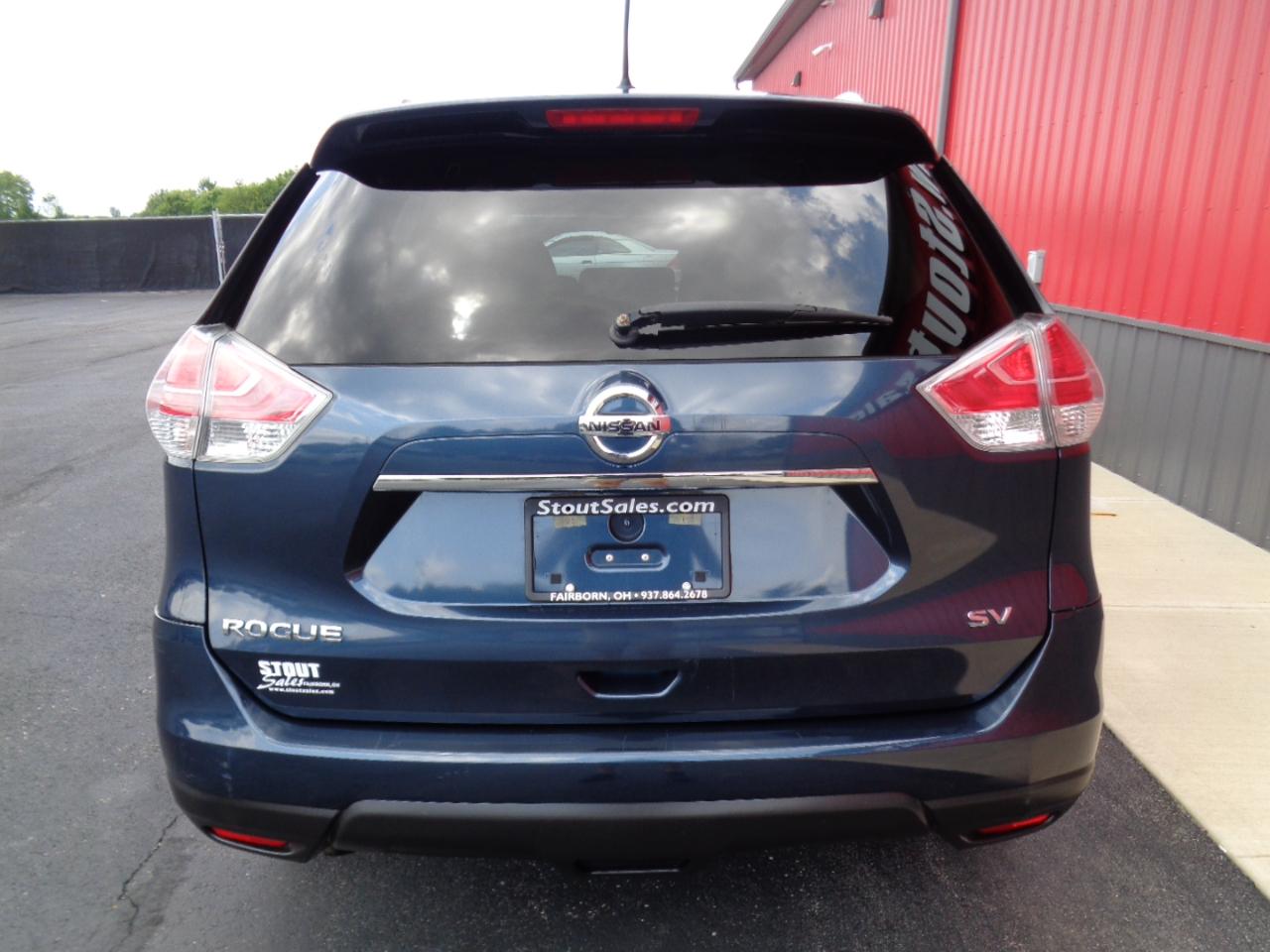 Nissan Rogue SV 2WD 2015