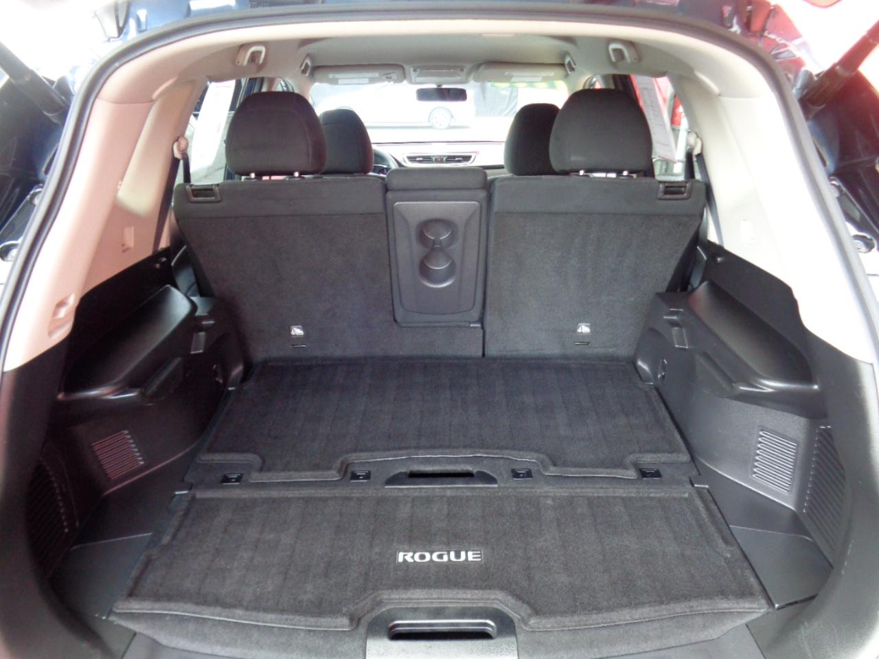 Nissan Rogue SV 2WD 2015