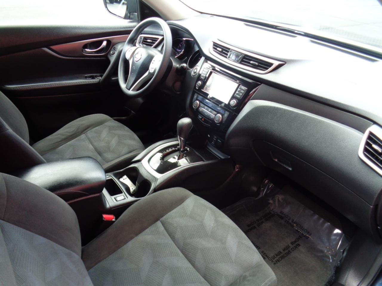 Nissan Rogue SV 2WD 2015